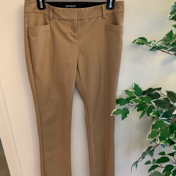 Express Pants - Picture 4 of 5
